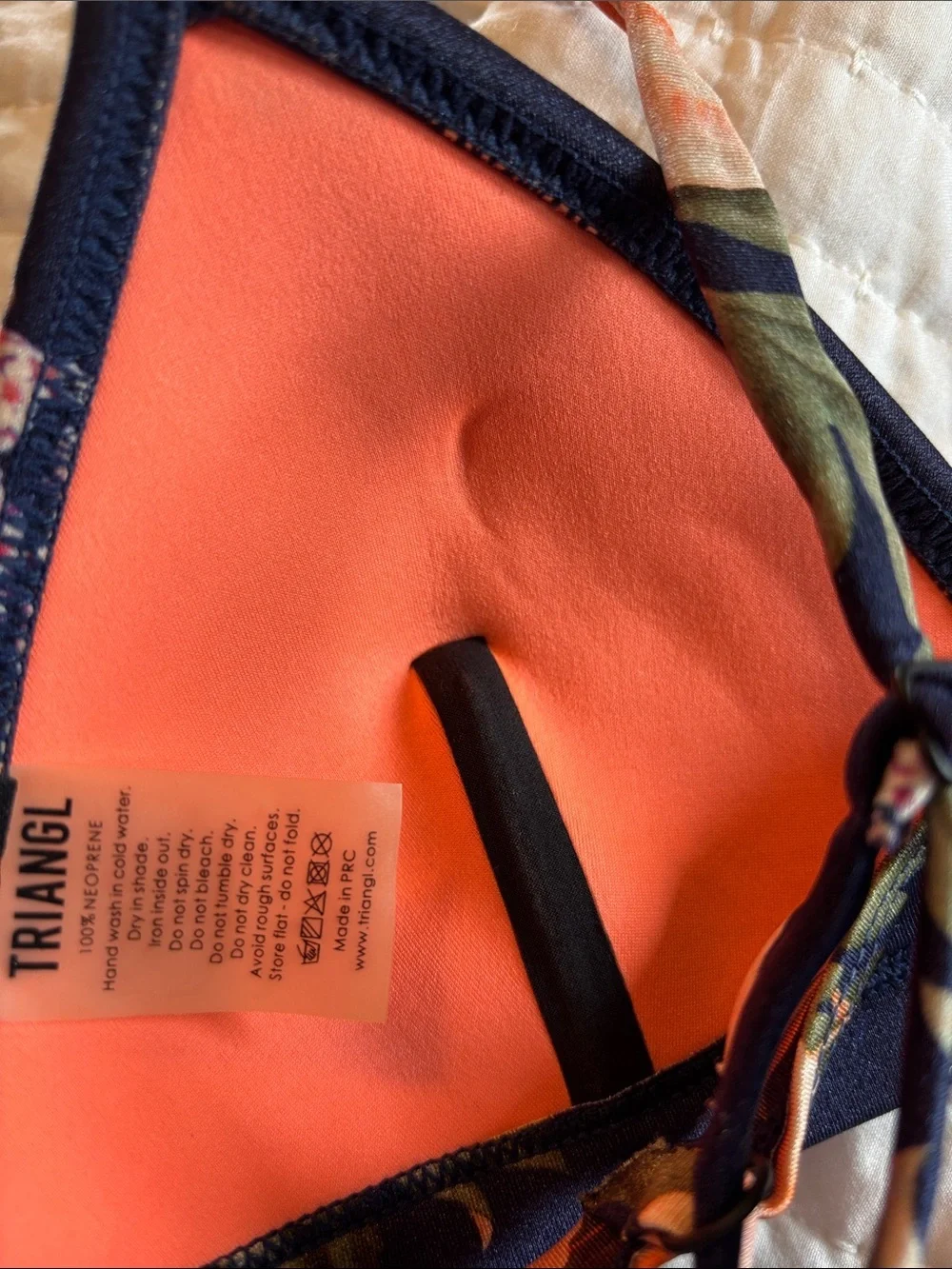 triangl Neoprene swimsuit  Navy-Trim Coral  2 piece Bikini  set size small